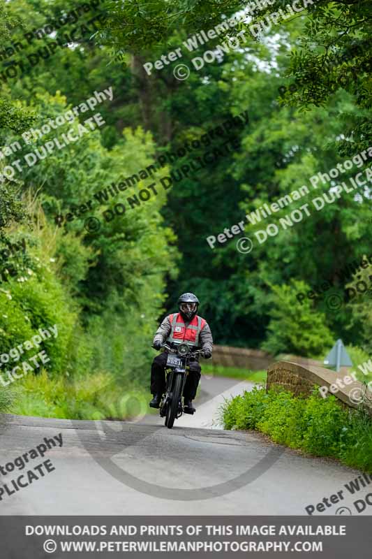 Vintage motorcycle club;eventdigitalimages;no limits trackdays;peter wileman photography;vintage motocycles;vmcc banbury run photographs